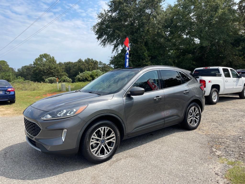 2021 Ford Escape SEL's photo