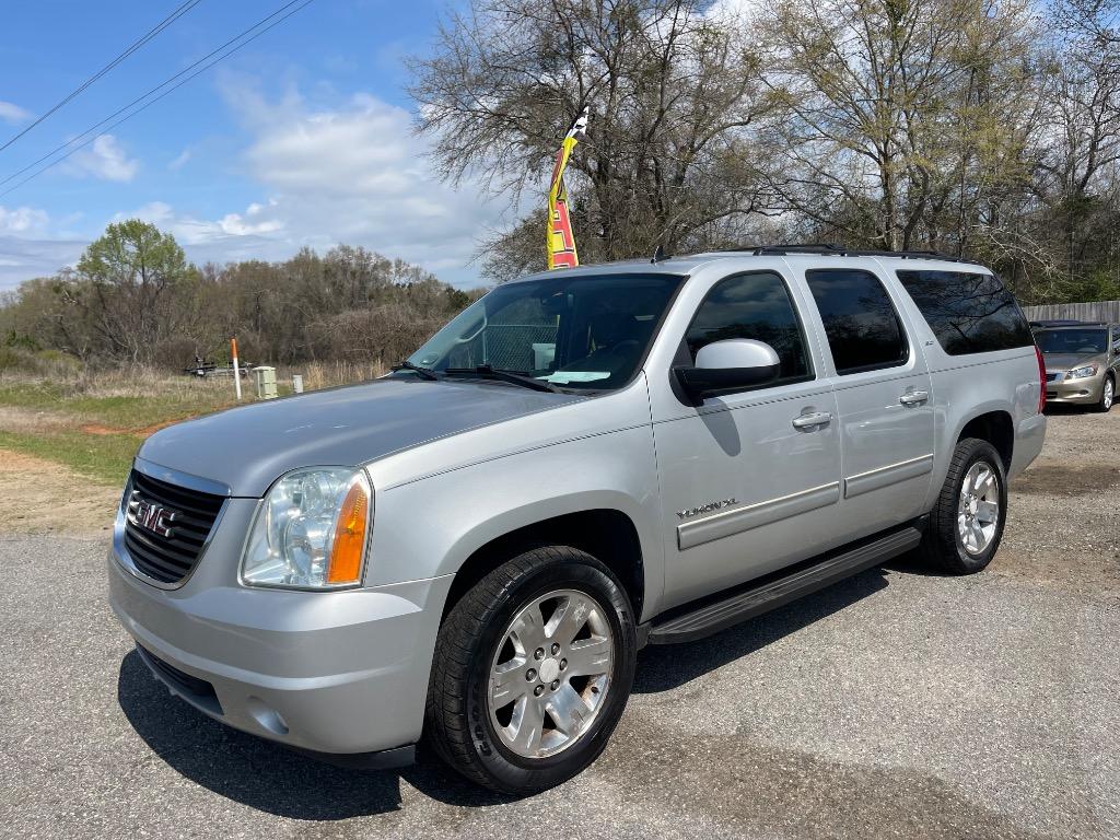 2011 GMC Yukon XL SLT