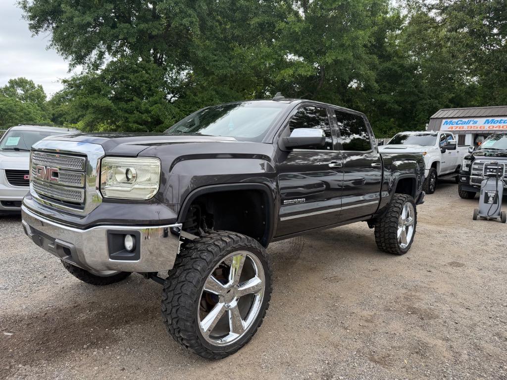 2015 GMC Sierra 2WD Crew Cab SLT SWB's photo