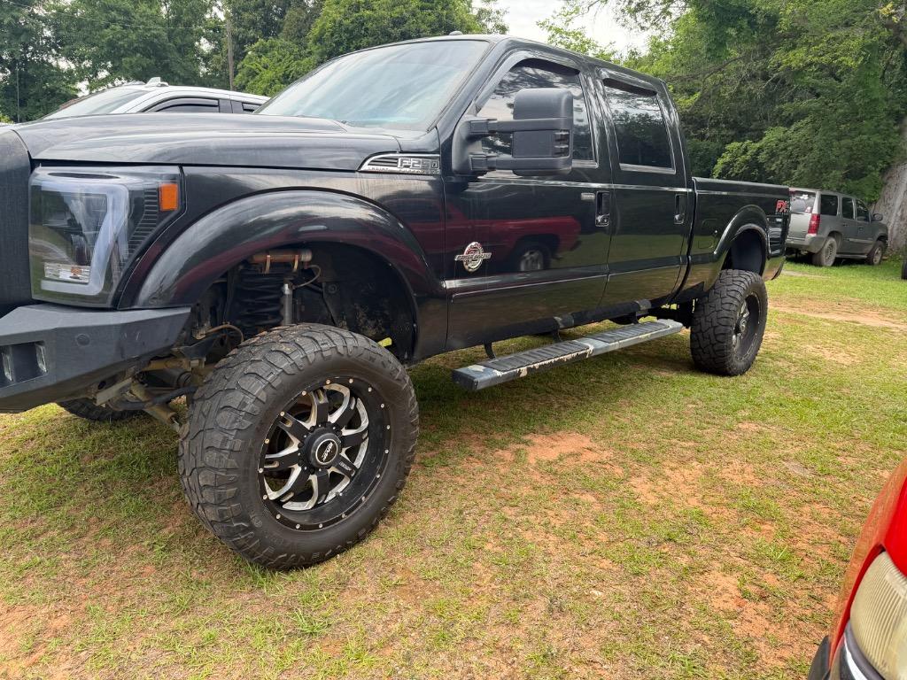 2012 Ford F-250 XL 4x4 Crew Cab 156 in's photo