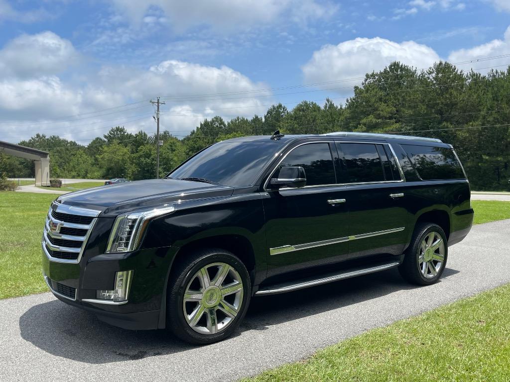 2017 Cadillac Escalade ESV 2WD Premium Luxury's photo