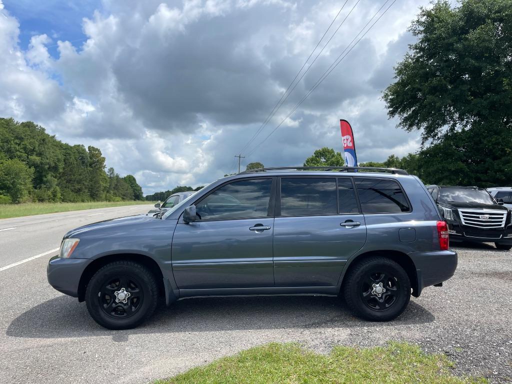 2003 Toyota Highlander V6's photo